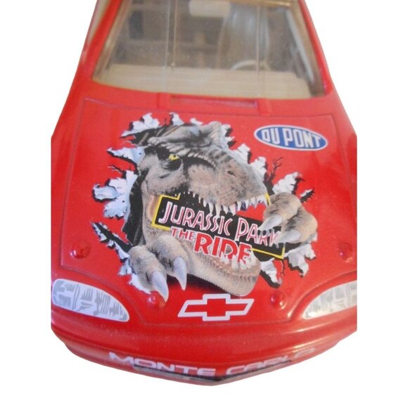 Jeff Gordon #24 DuPont Jurassic Park 1997 Monte Carlo 1:24 Scale - Picture 2 of 7